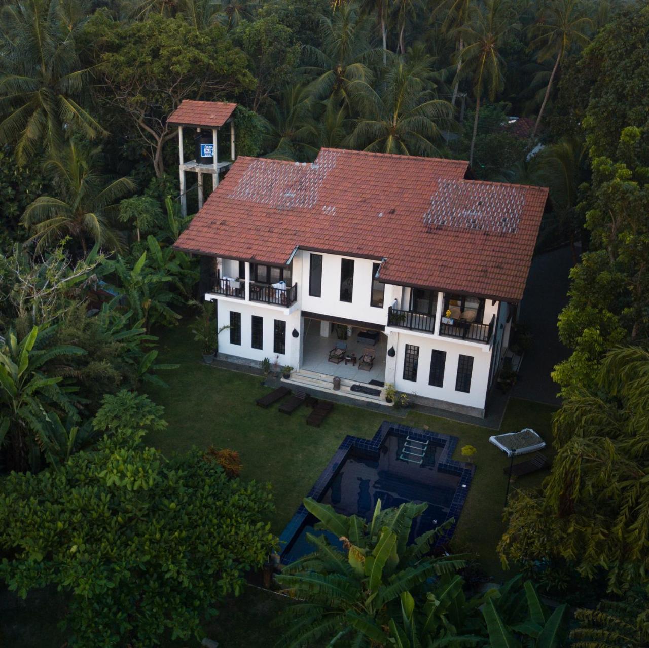 Madampe House 3 Bedroom Villa With Pool For#7 Ambalangoda  Buitenkant foto
