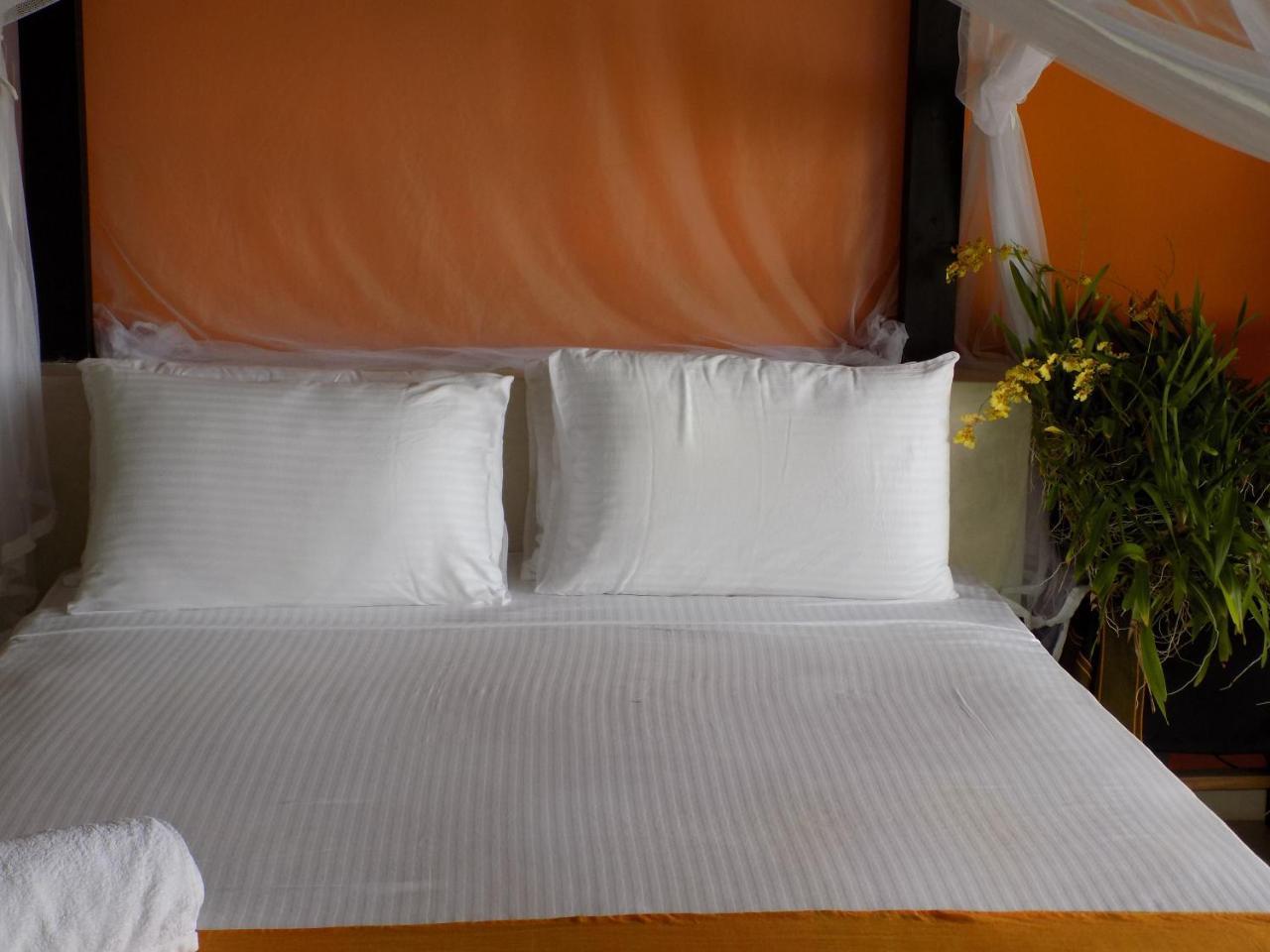 Madampe House 3 Bedroom Villa With Pool For#7 Ambalangoda  Buitenkant foto